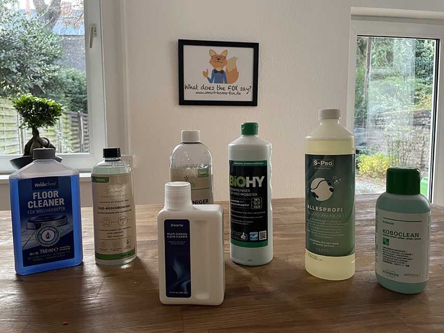 Reinigungsmittel nebeneinander